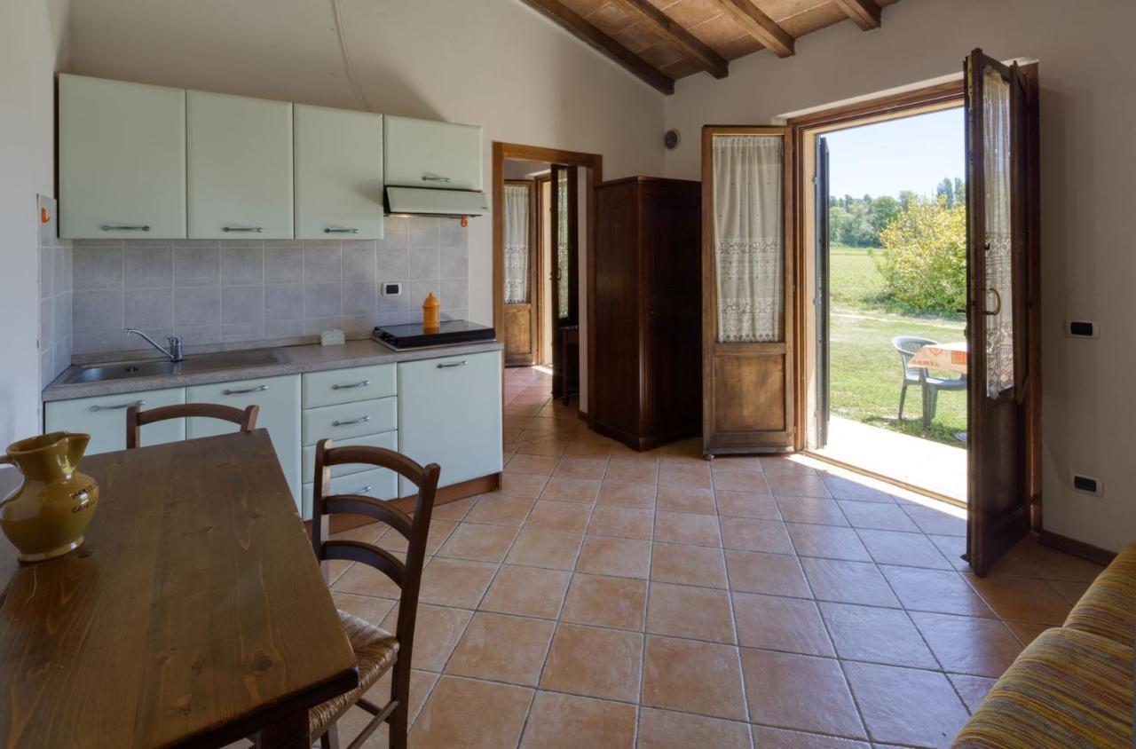 Agriturismo Casella Del Piano Gubbio Bagian luar foto