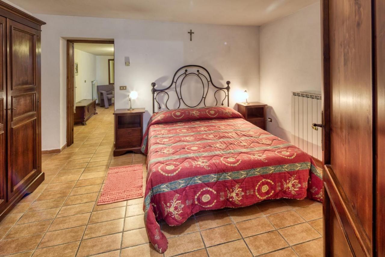 Agriturismo Casella Del Piano Gubbio Bagian luar foto