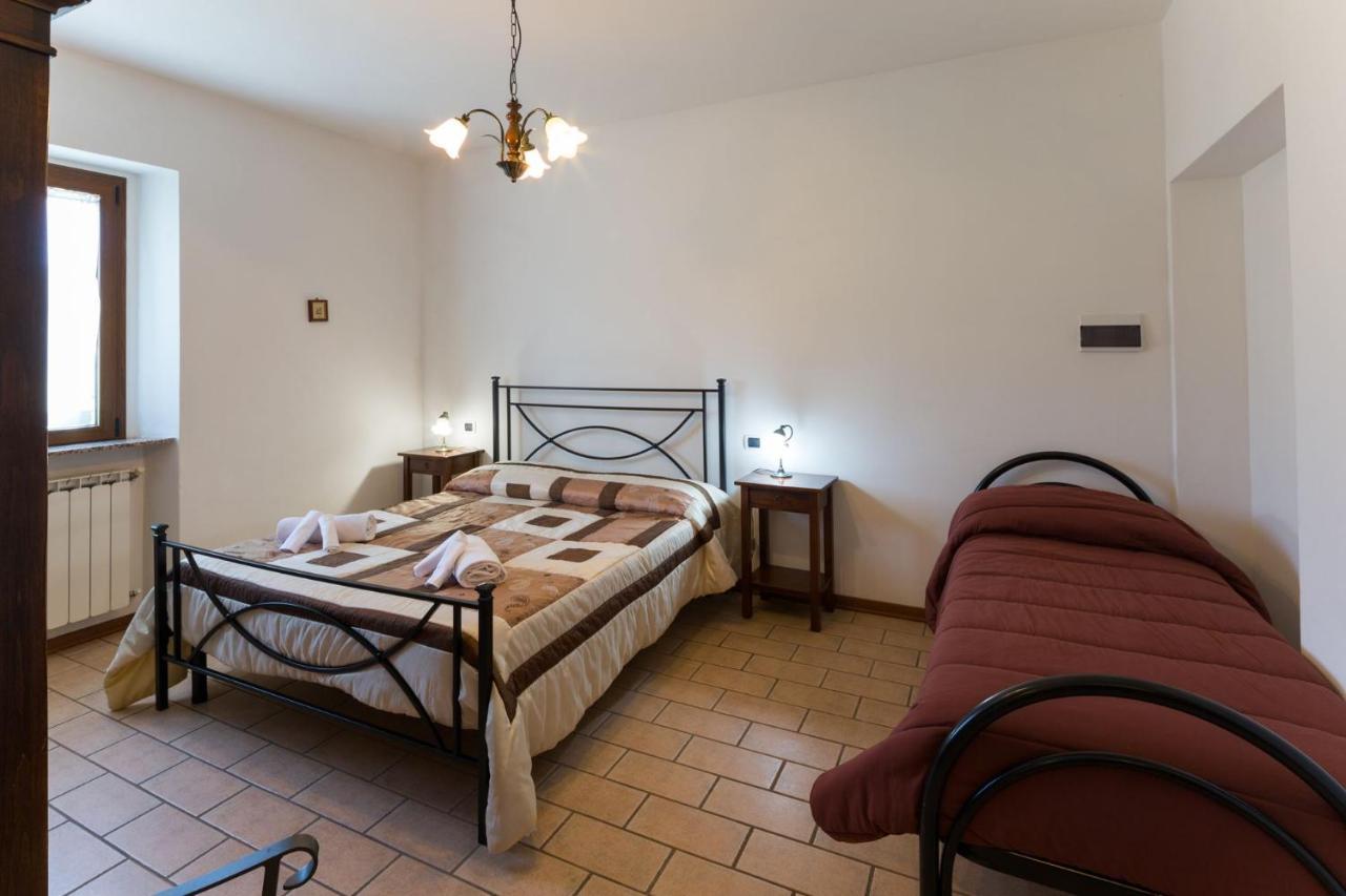 Agriturismo Casella Del Piano Gubbio Bagian luar foto